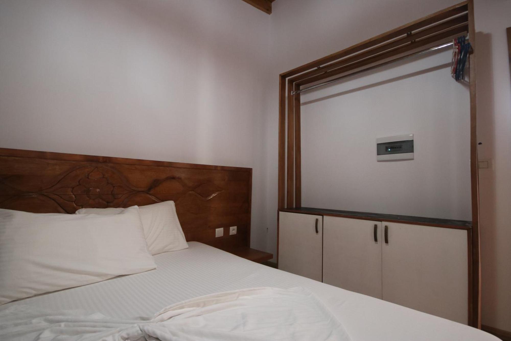 Vila Mateus Himare Exterior foto