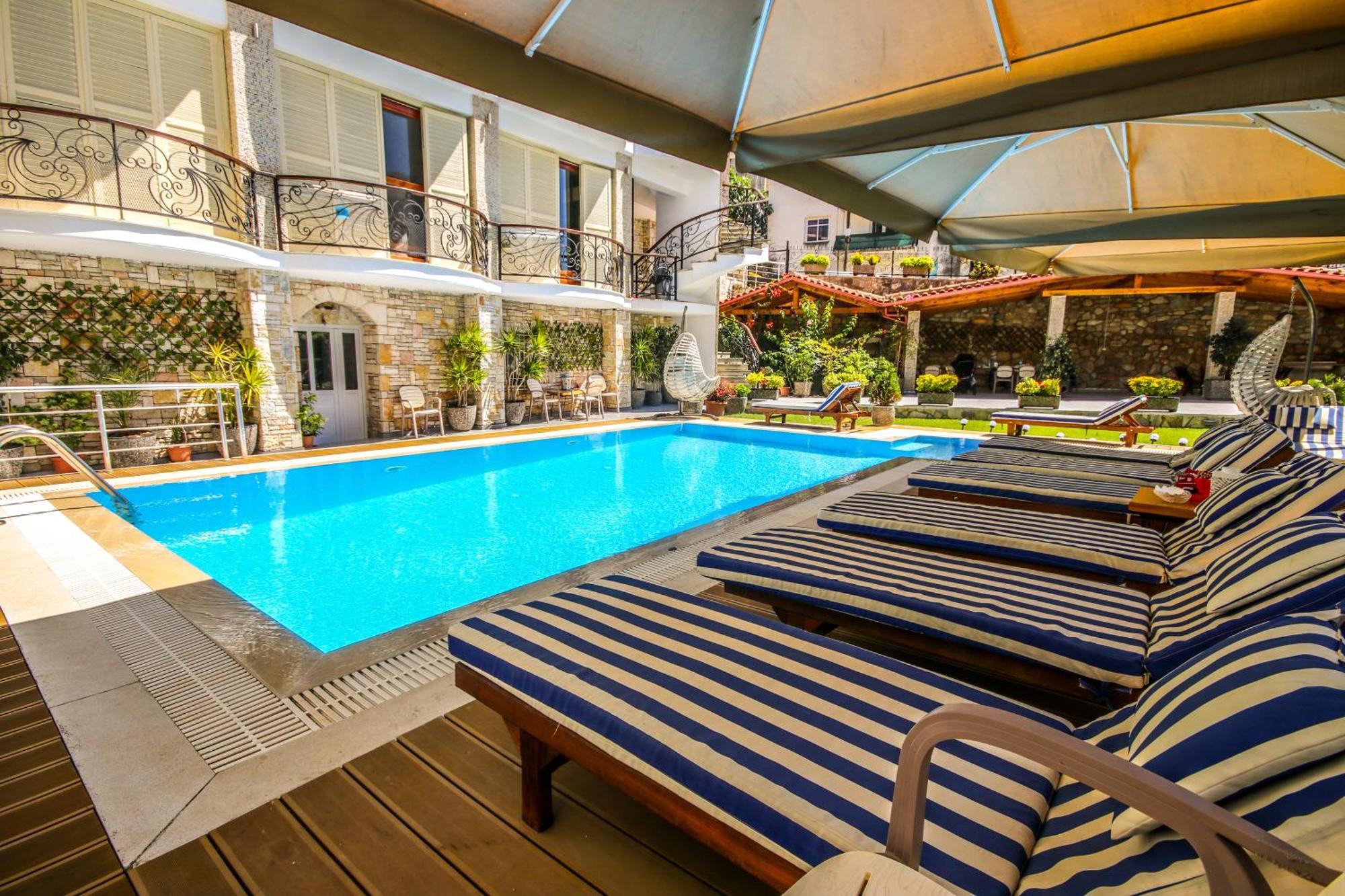 Vila Mateus Himare Exterior foto